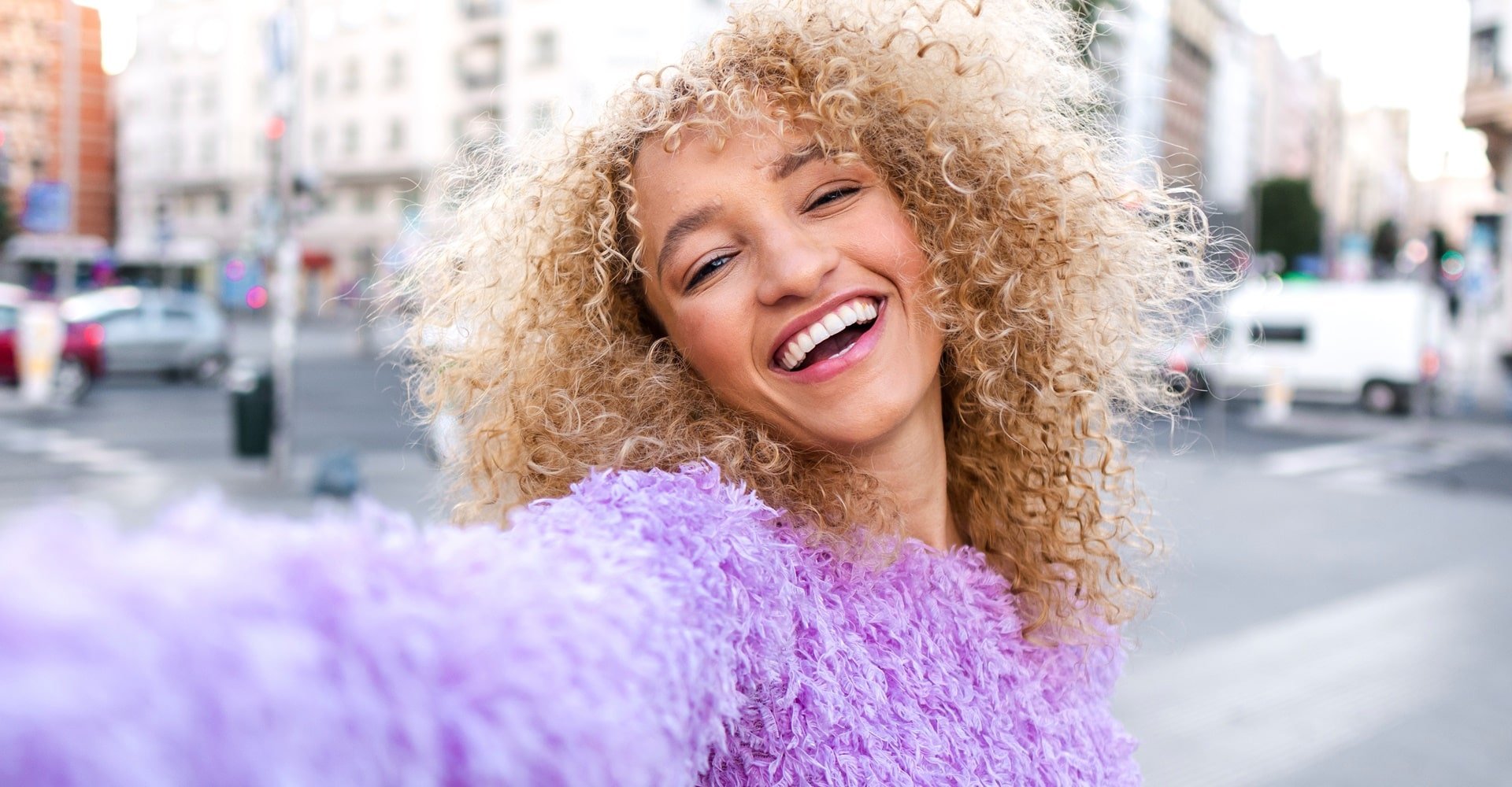 Água oxigenada: o que é, como usar e quais cuidados ter?