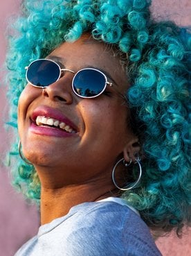 Cabelo azul: como pintar e como cuidar? Veja dicas