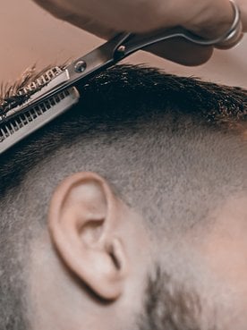 Corte em degradê masculino: como fazer e como cuidar?