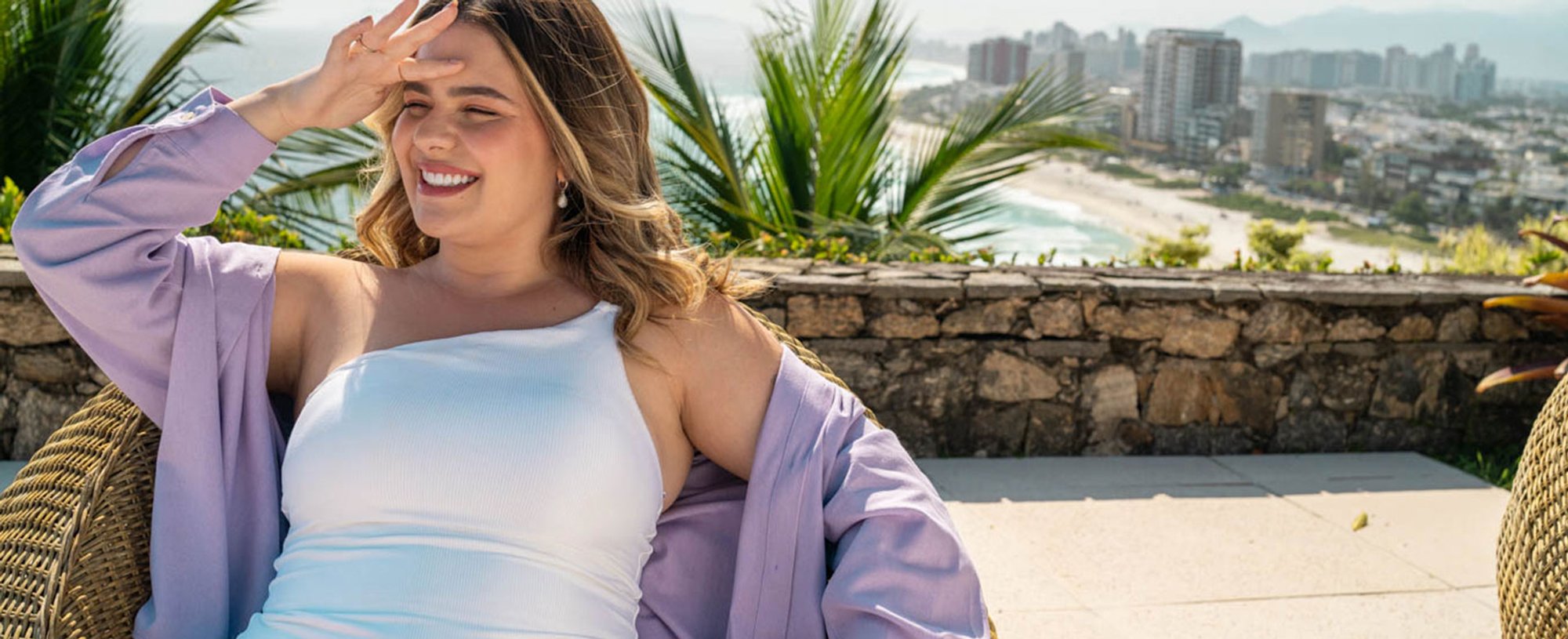 Entenda como cuidar do seu cabelo no verão