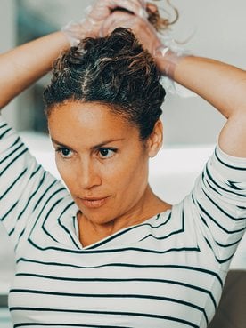 Tinta de cabelo permanente: quais os benefícios e como escolher?