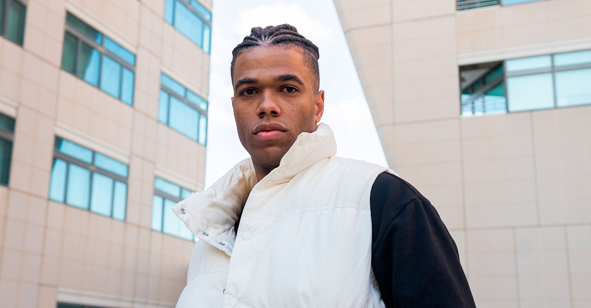 Tranças masculinas: veja inspirações e saiba como cuidar