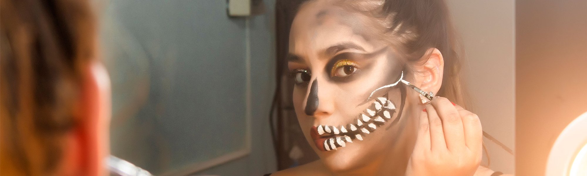 Maquiagem de halloween: dicas de como remover sua maquiagem