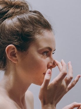 Dermatologista explica o que são radicais livres e como eles agem na pele
