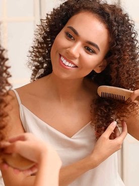 Banho de brilho no cabelo: 6 dicas para ter o cabelo brilhoso