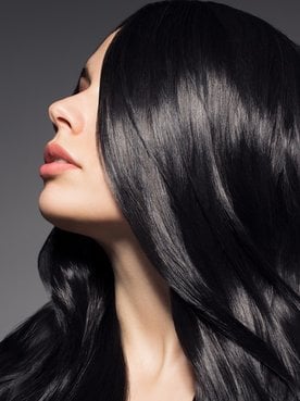 Como deixar o cabelo com brilho? Veja dicas!