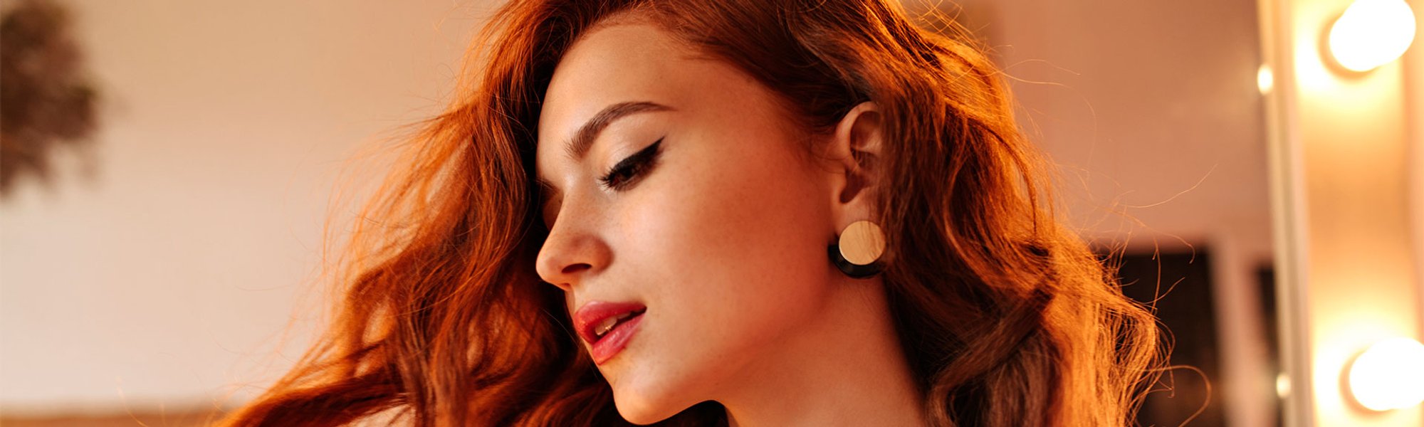Cabelo ruivo acobreado: dicas de como conseguir o Cowgirl Cooper