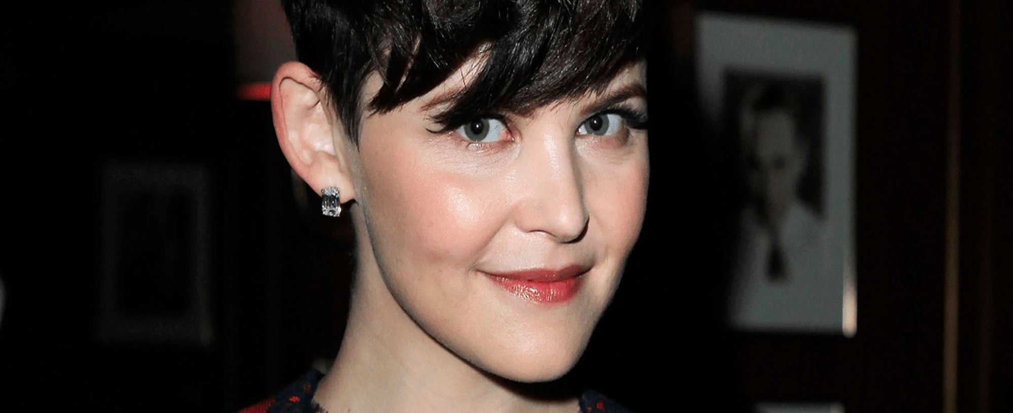 Atriz Ginnifer Goodwin Com Cabelo Curto