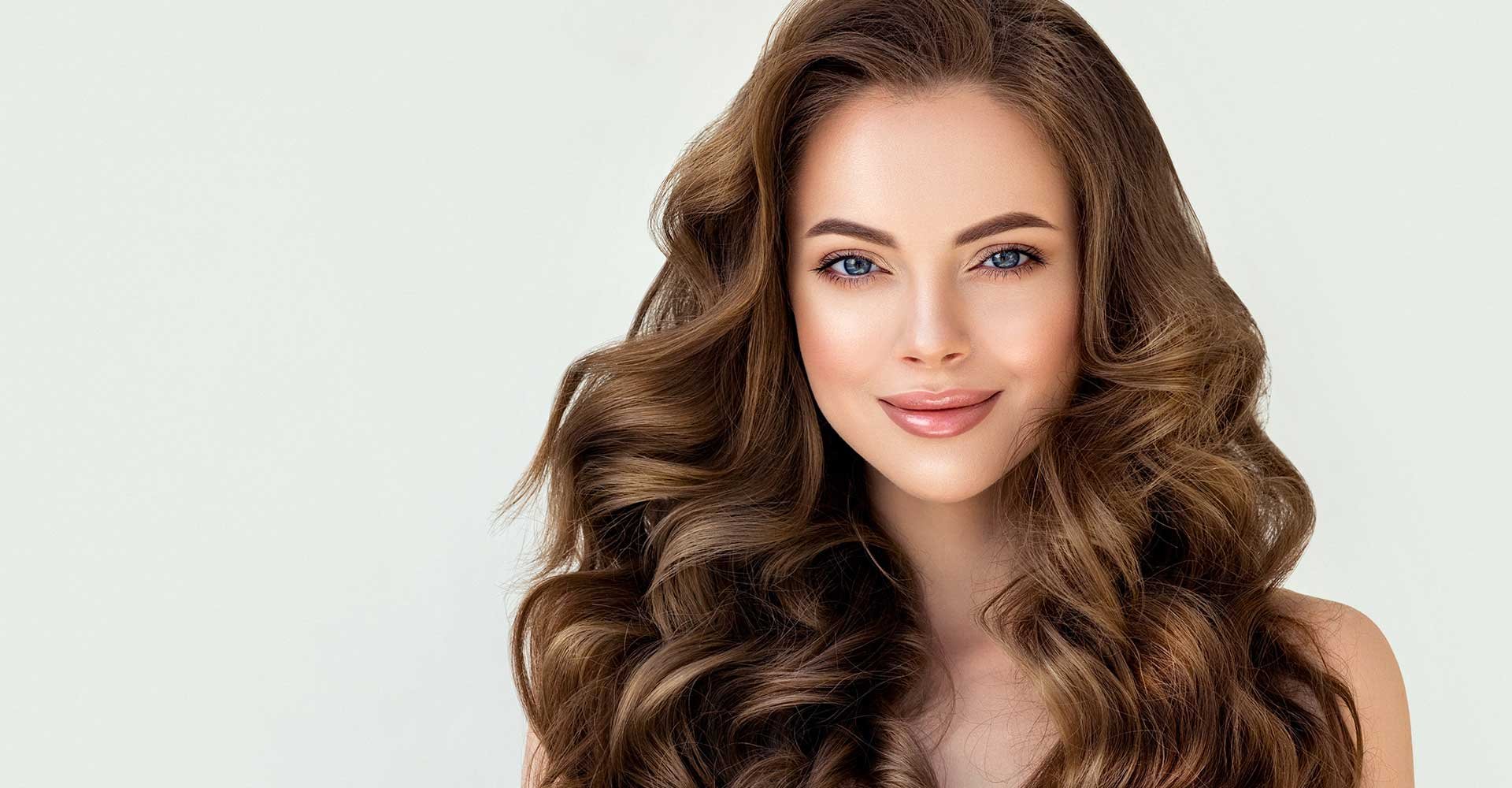 Como deixar o cabelo liso: 4 técnicas para curto e longo prazo