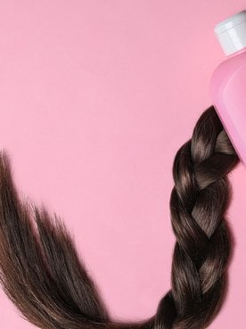 Cabelo Preto Trancado Embaixo De Produto Rosa