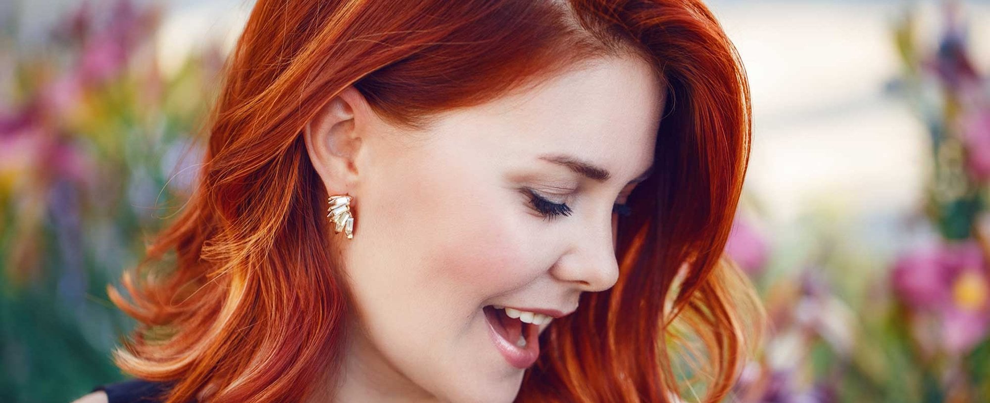 Modelo Com Cabelo Vermelho