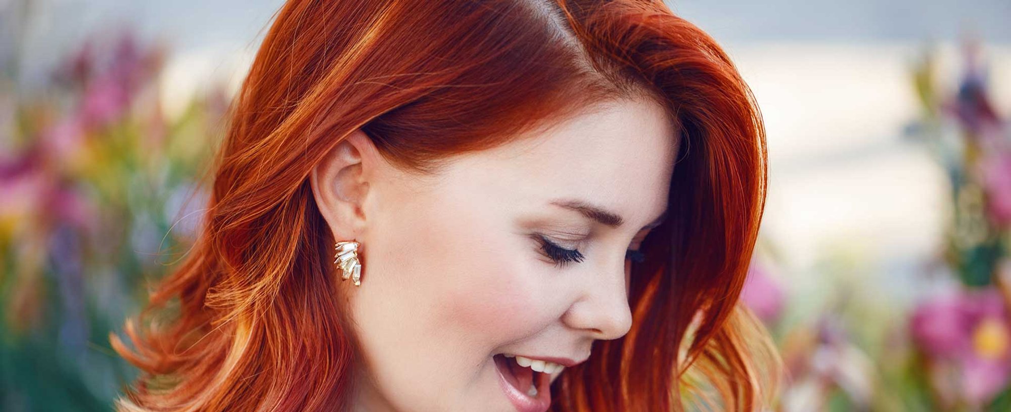 Modelo Com Cabelo Vermelho