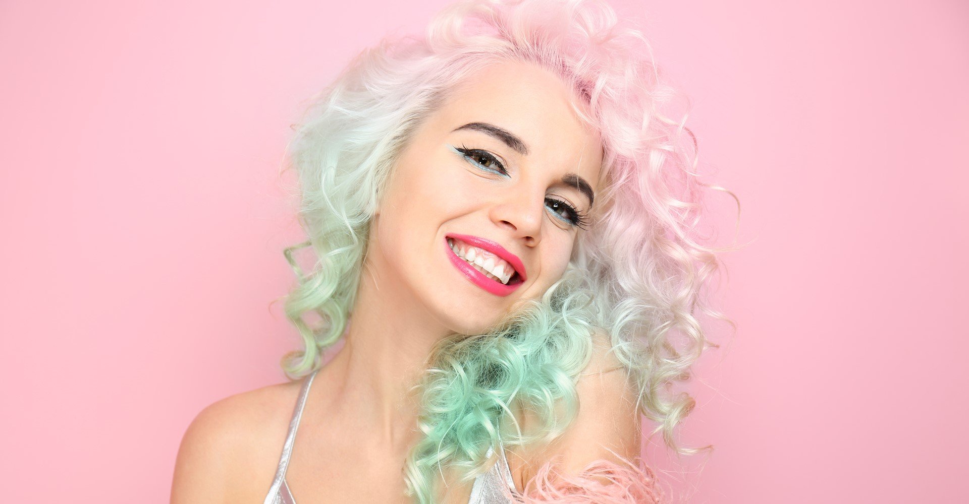 3812 Como Cuidar De Cabelo Colorido No Verao 3 Dicas Para Manter A Cor Vibrante E Os Fios Saudaveis