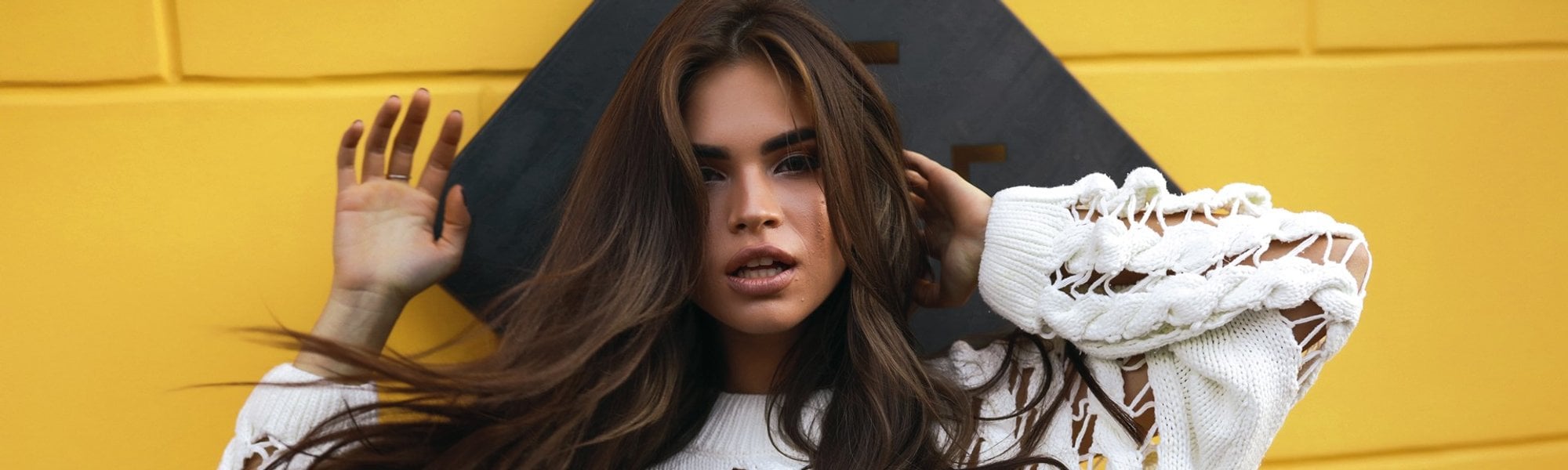 4521 Tendencia Swoosh E A Jogada De Cabelo Mais Usada Pelas Mulheres