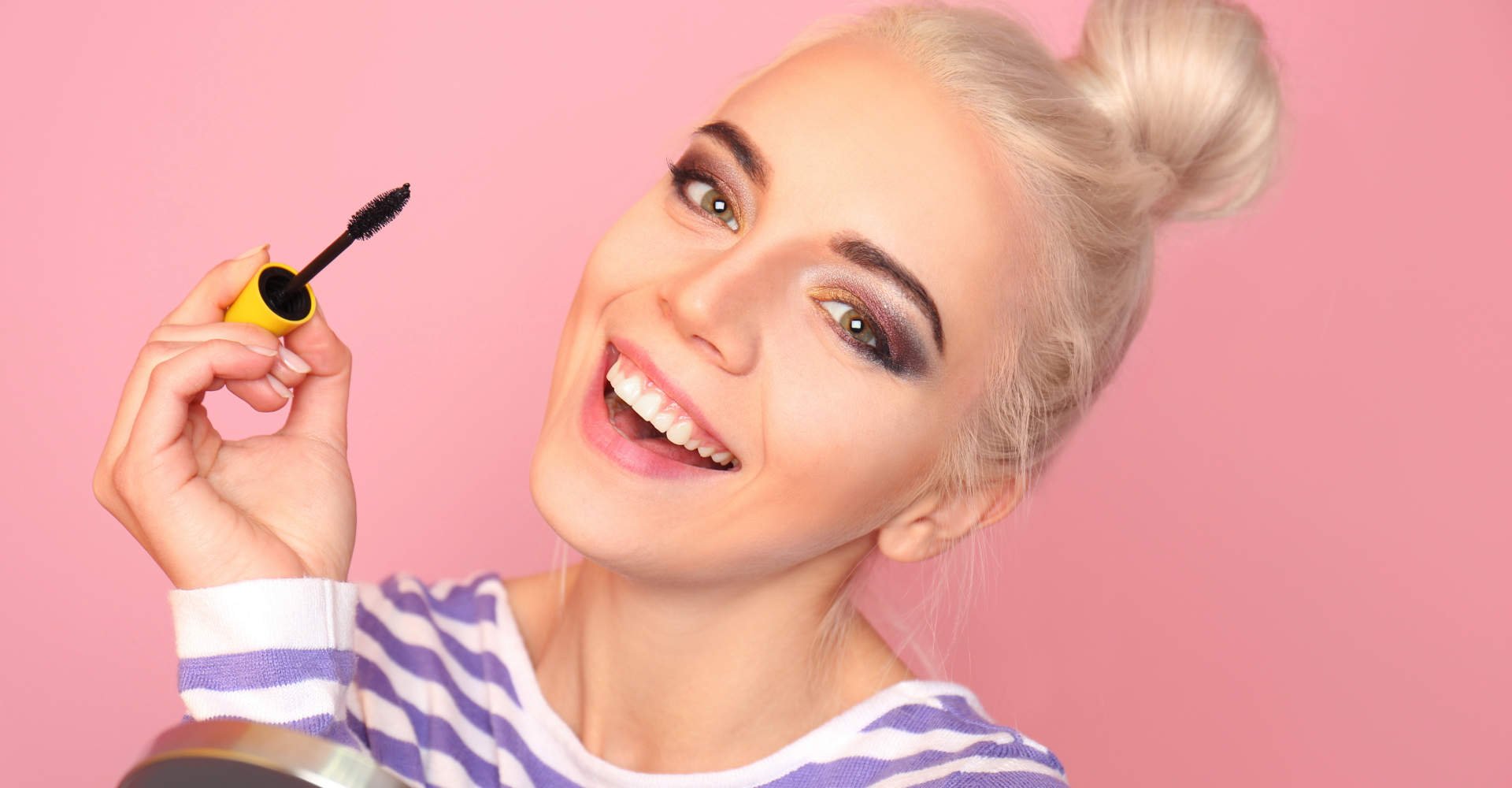 4617 Maquiagem Para Loiras Platinadas Saiba Como Adaptar Tons De Blush E Batom