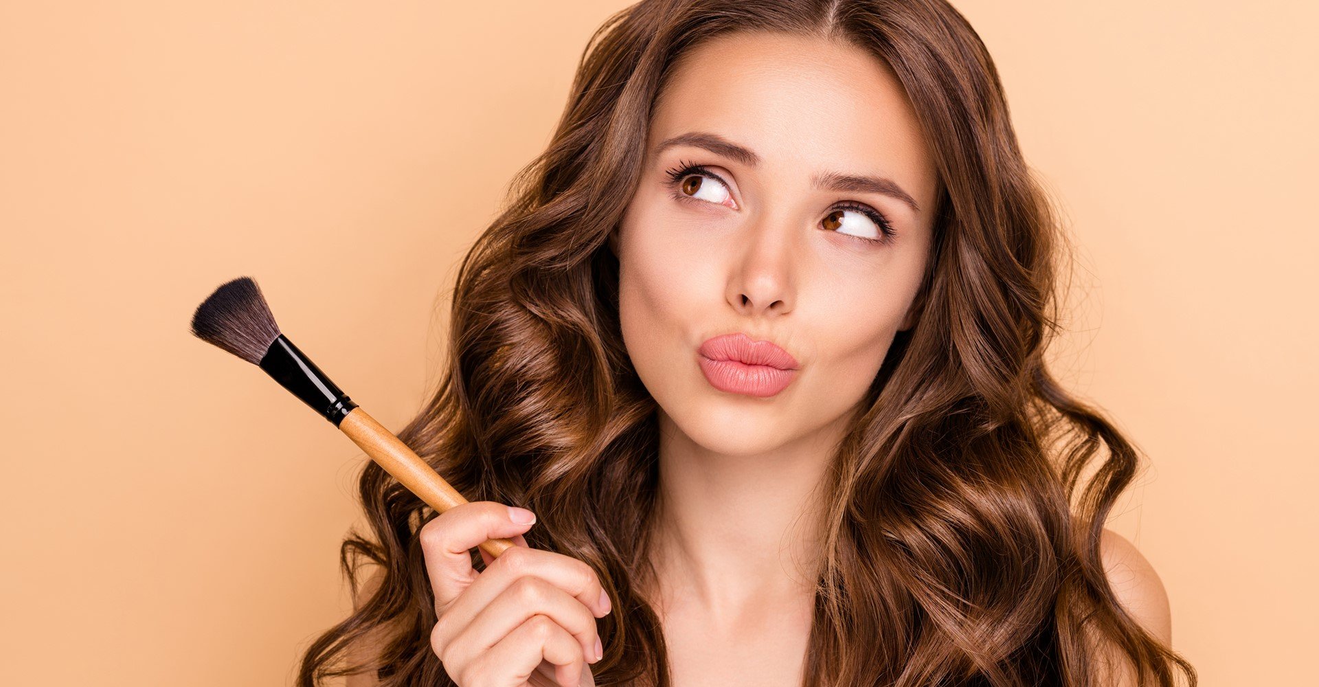 4657 Cinco Dicas Para Aparecer Mais Jovem Com Ajuda Da Maquiagem