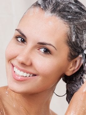 4912 Esfoliar Massagear E Limpar Confira Como Tratar O Couro Cabeludo
