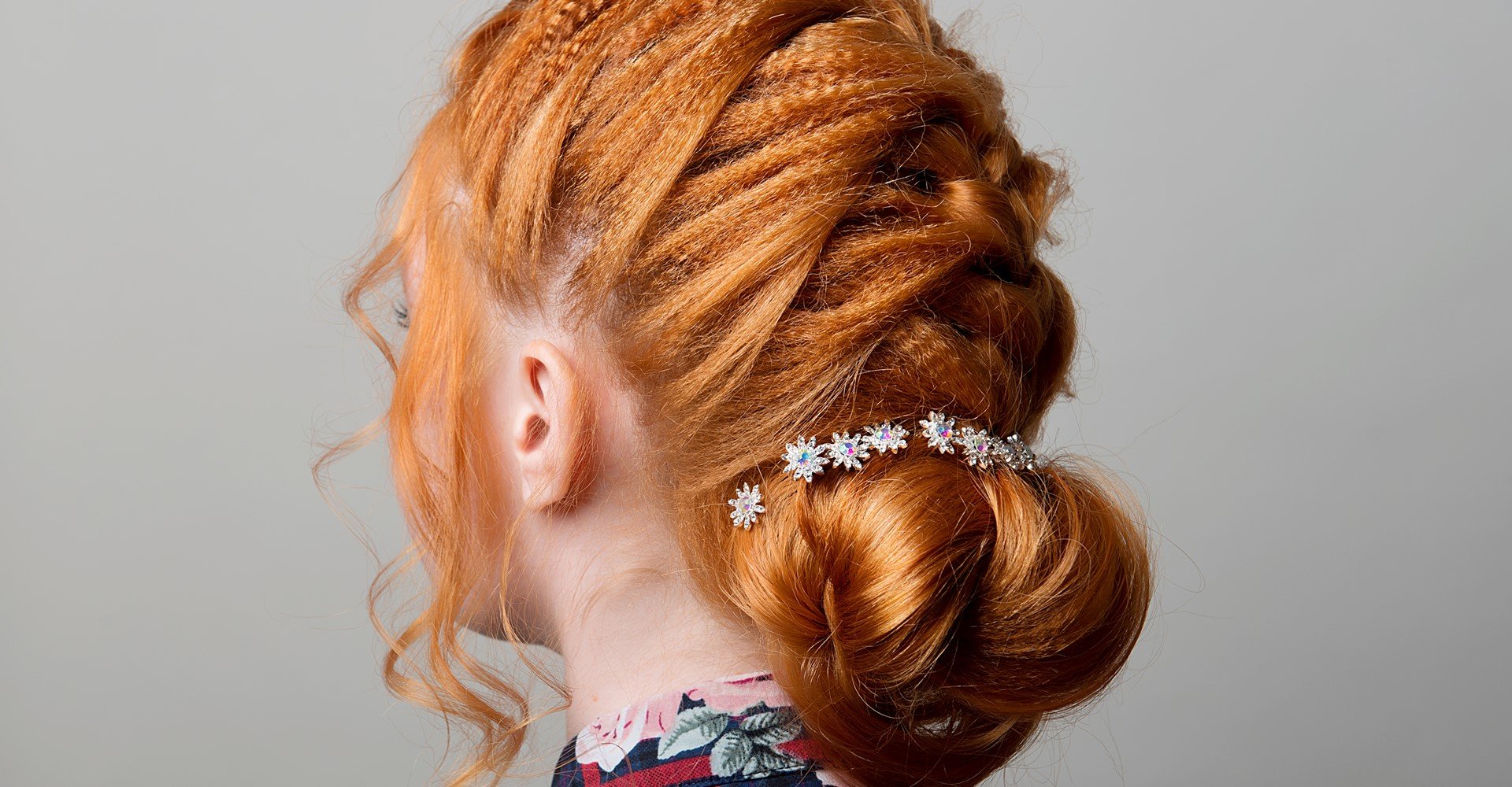 4932  Wrapped Low Bun Conheca O Coque Baixo Que E Tendencia Do Momento Para Festas E Casamentos