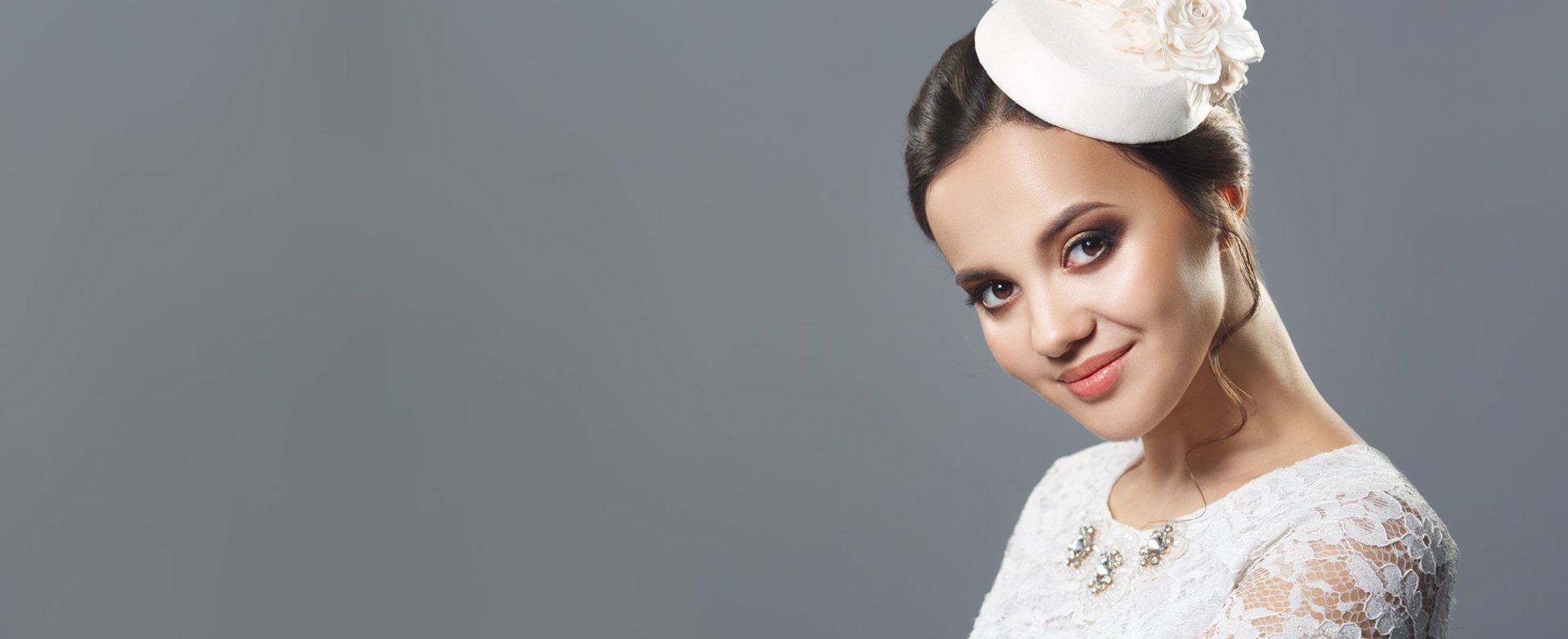 5064 Inspire Se Nos Anos 1960 E Aposte Em Penteados Com Volume Para Noivas