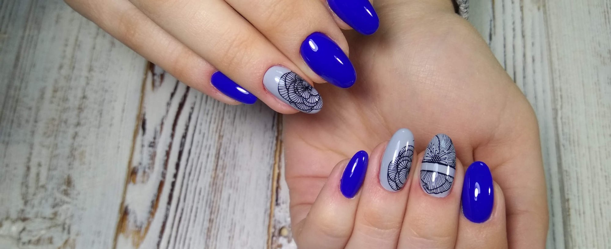 5116 Nail Art Expert Da Dicas De Como Achar O Tom Ideal De Esmalte E As Cores Que Serao Tendencia