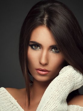 Modelo branca com cabelo tamanho médio