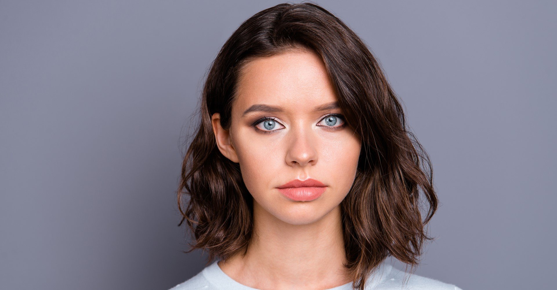 5293 Cabelos Medios Em Camadas Lisos Ou Ondulados