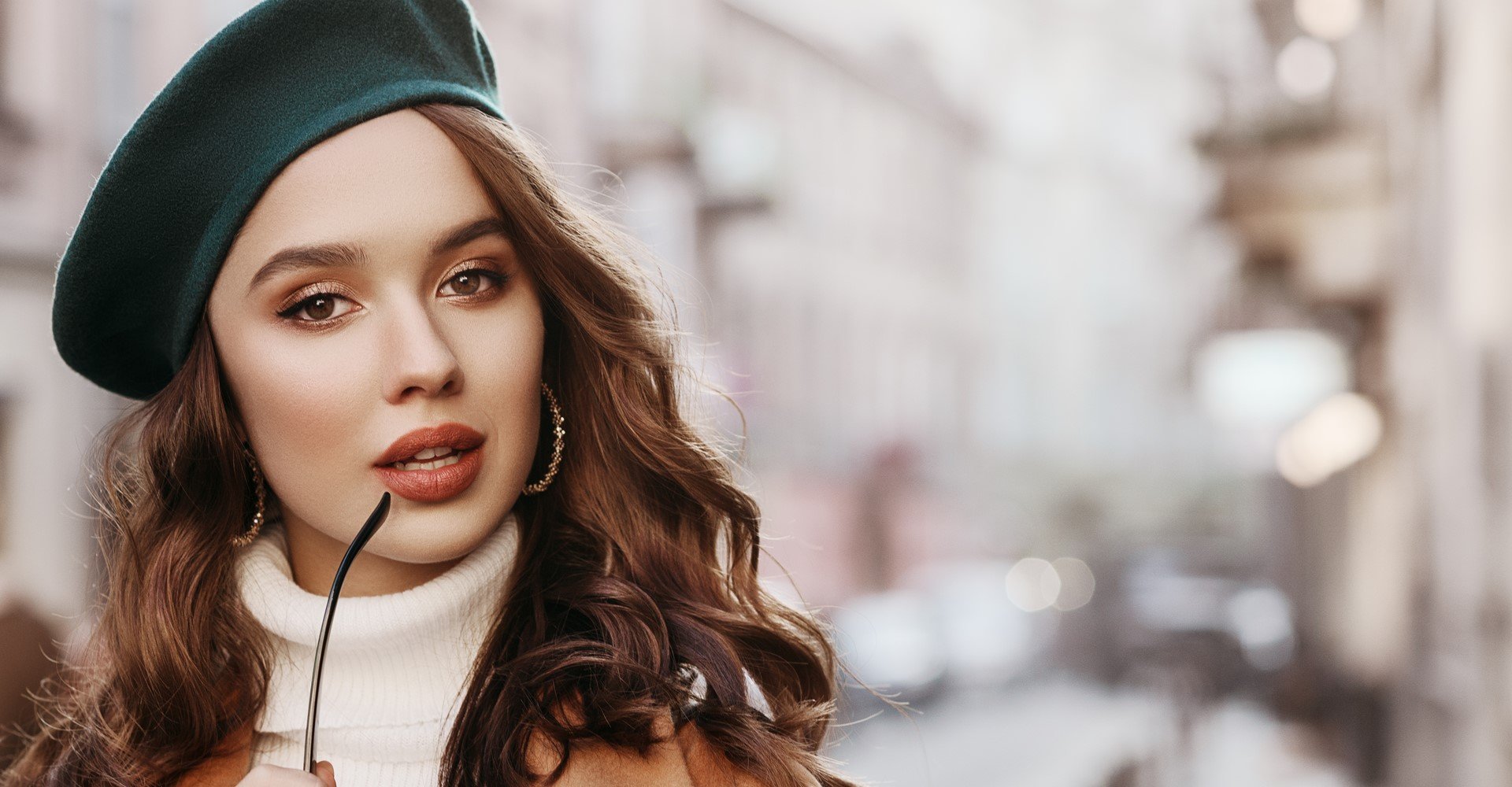 5326 Qual O Melhor Acessorio De Cabelo Para O Frio Boina Ou Capuz