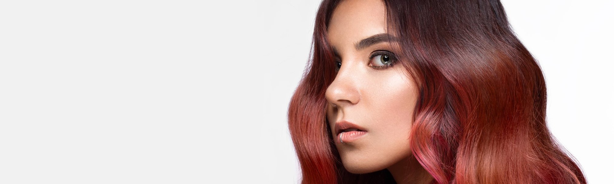 5448 Peek A Boo Hair Conheca A Nova Tendencia De Coloracao Que Promete Dar Destaque Aos Fios