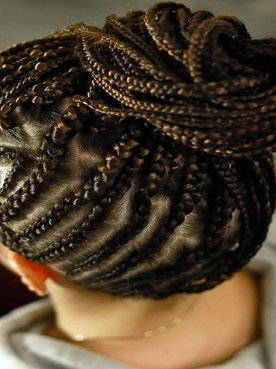 Modelo Negra Com Tranca Box Braids