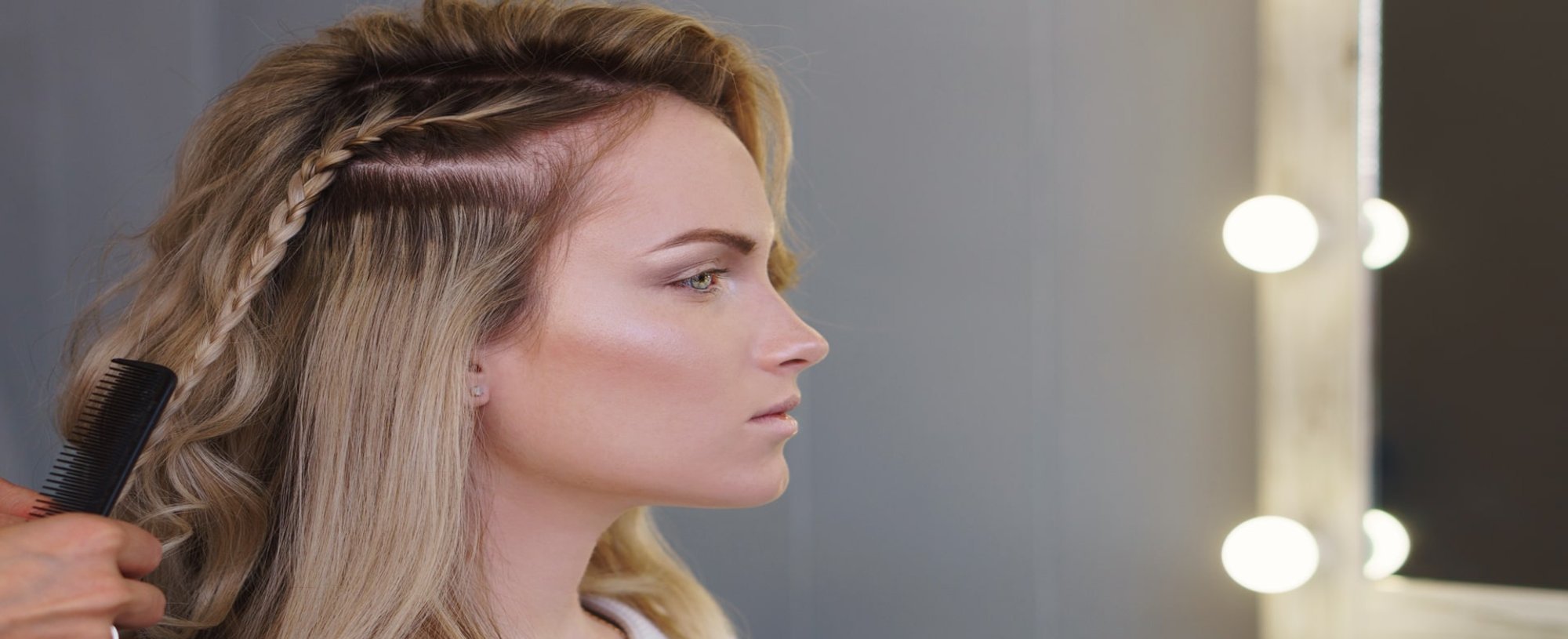 Profissional Fazendo Tranca Fina Em Modelo Loira