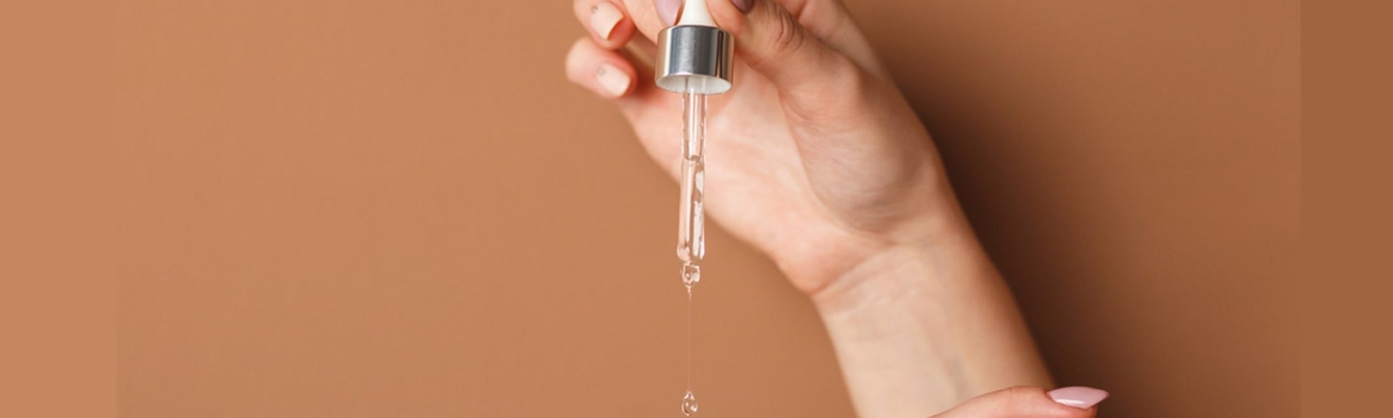 Sérum Facial: o que é, como usar e para que serve?