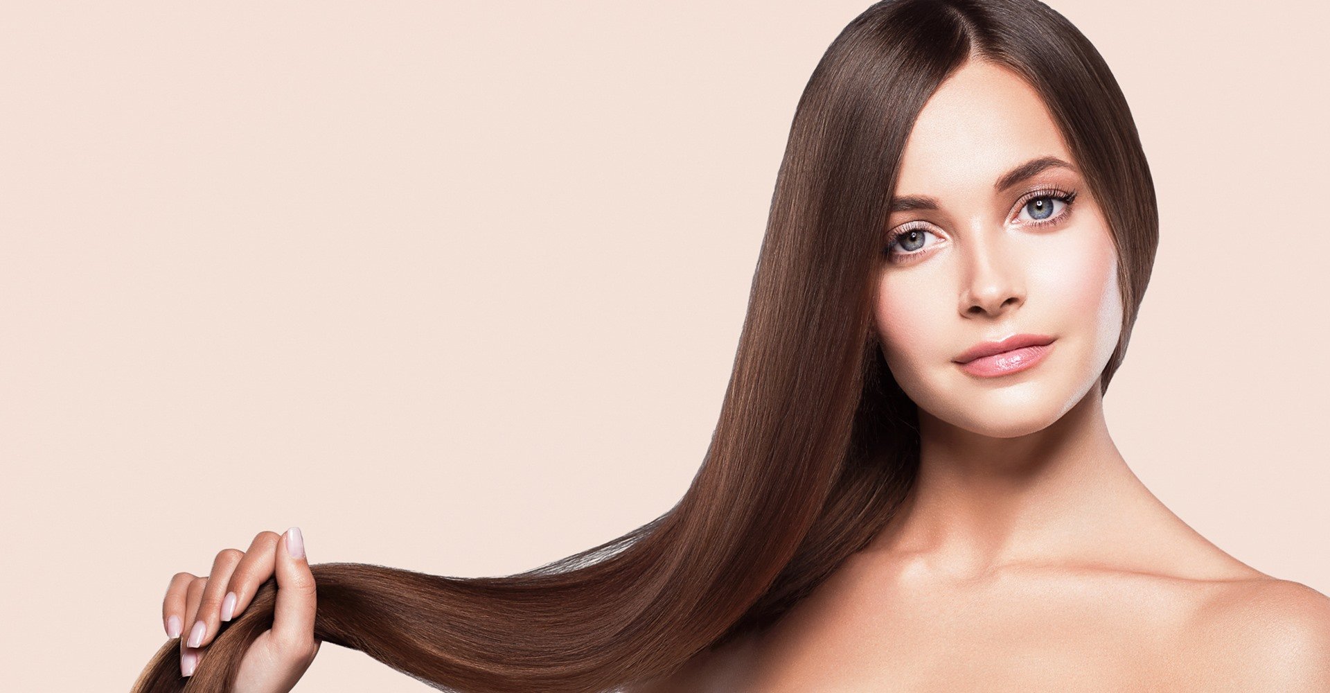 1361 Mulher Com Longos Cabelos