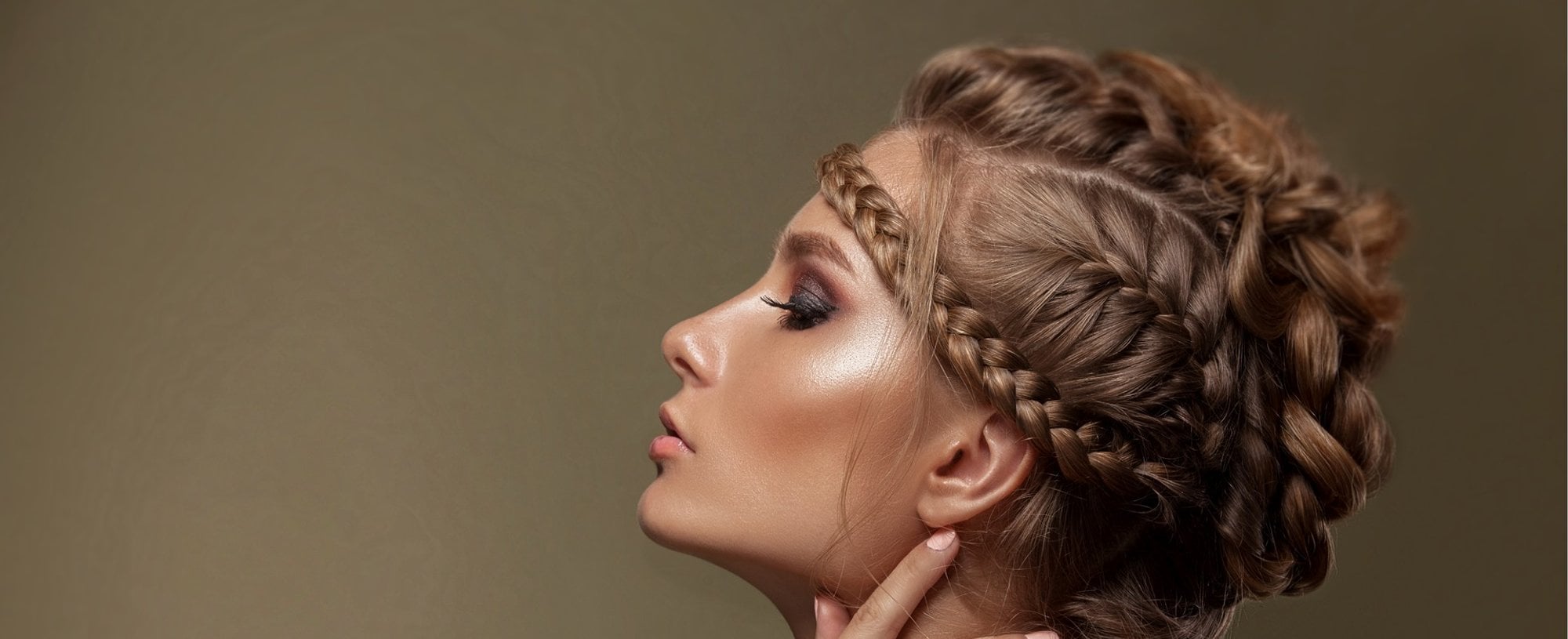 1400 Mulher Com Cabelo Trancado