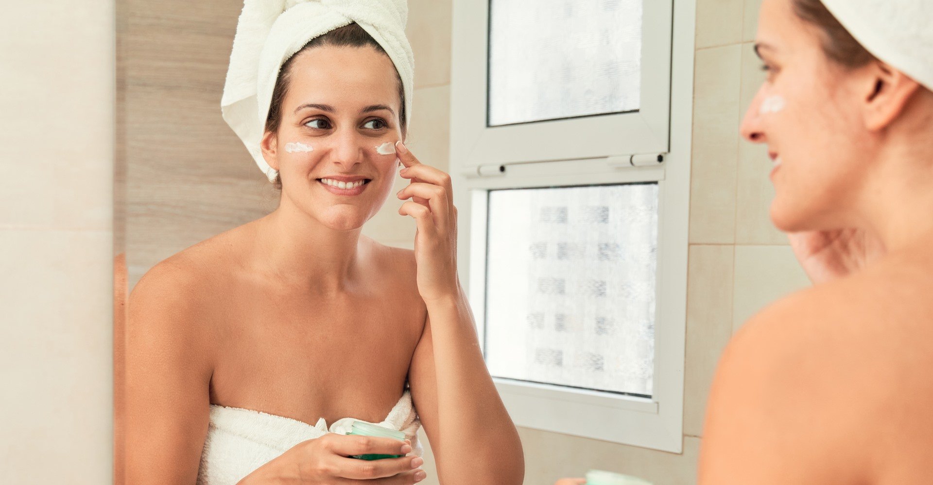 2282 4tecnicasdiferentesparaaplicarocremeparaorostoconfiraquaissaoedescubraamelhorparaotratamentodas