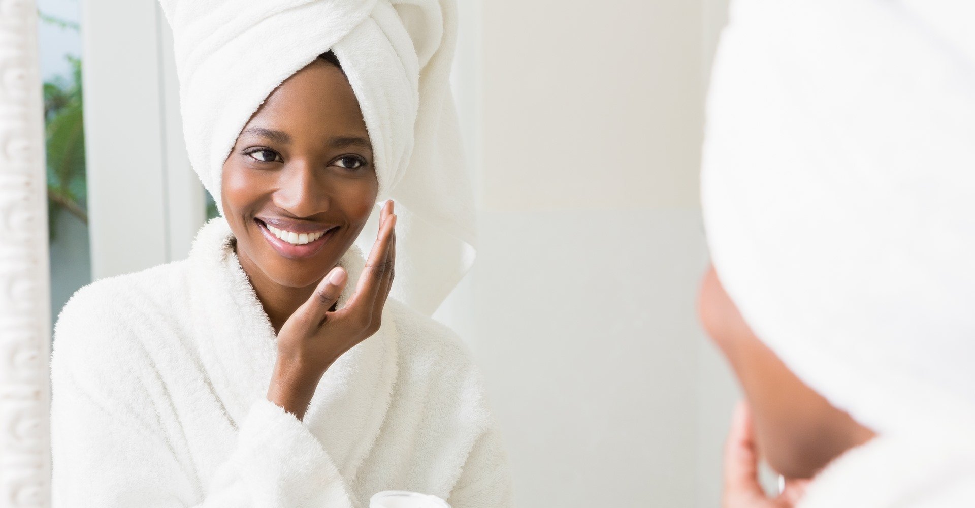 2304 Pelenegradescubra4cuidadoscomapeledorostoedocorpoparaevitarmanchasoleosidadeerugas