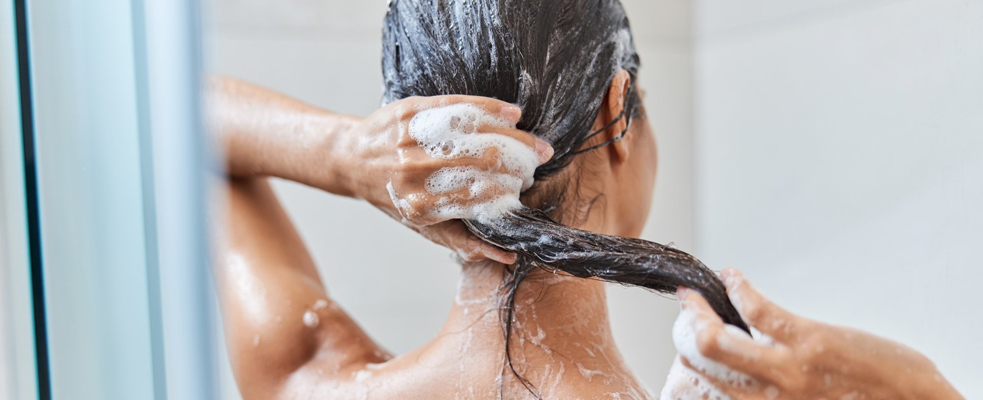 2365 Usar Shampoo Para Cabelos Lisos Realmente Faz Diferenca Descubra