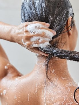 2365 Usar Shampoo Para Cabelos Lisos Realmente Faz Diferenca Descubra