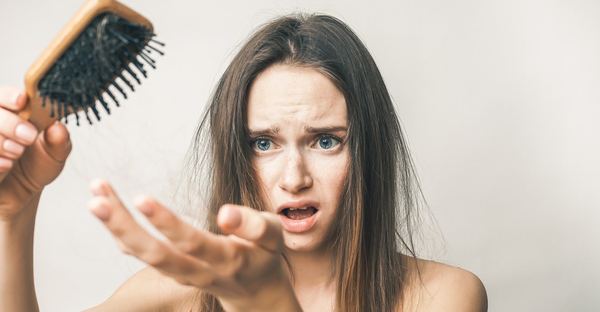 Queda Capilar: 6 Razões e Como Chapinha Faz o Cabelo Cair | L'Oréal Paris