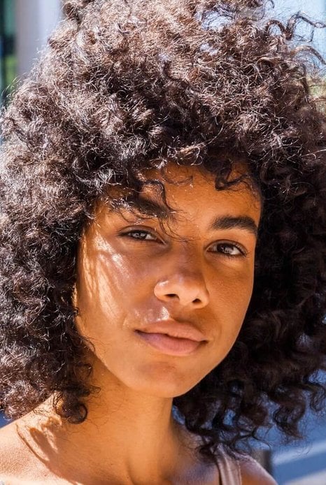 O cabelo cresce durante a quimio branca? Dermatologista explica! | L ...
