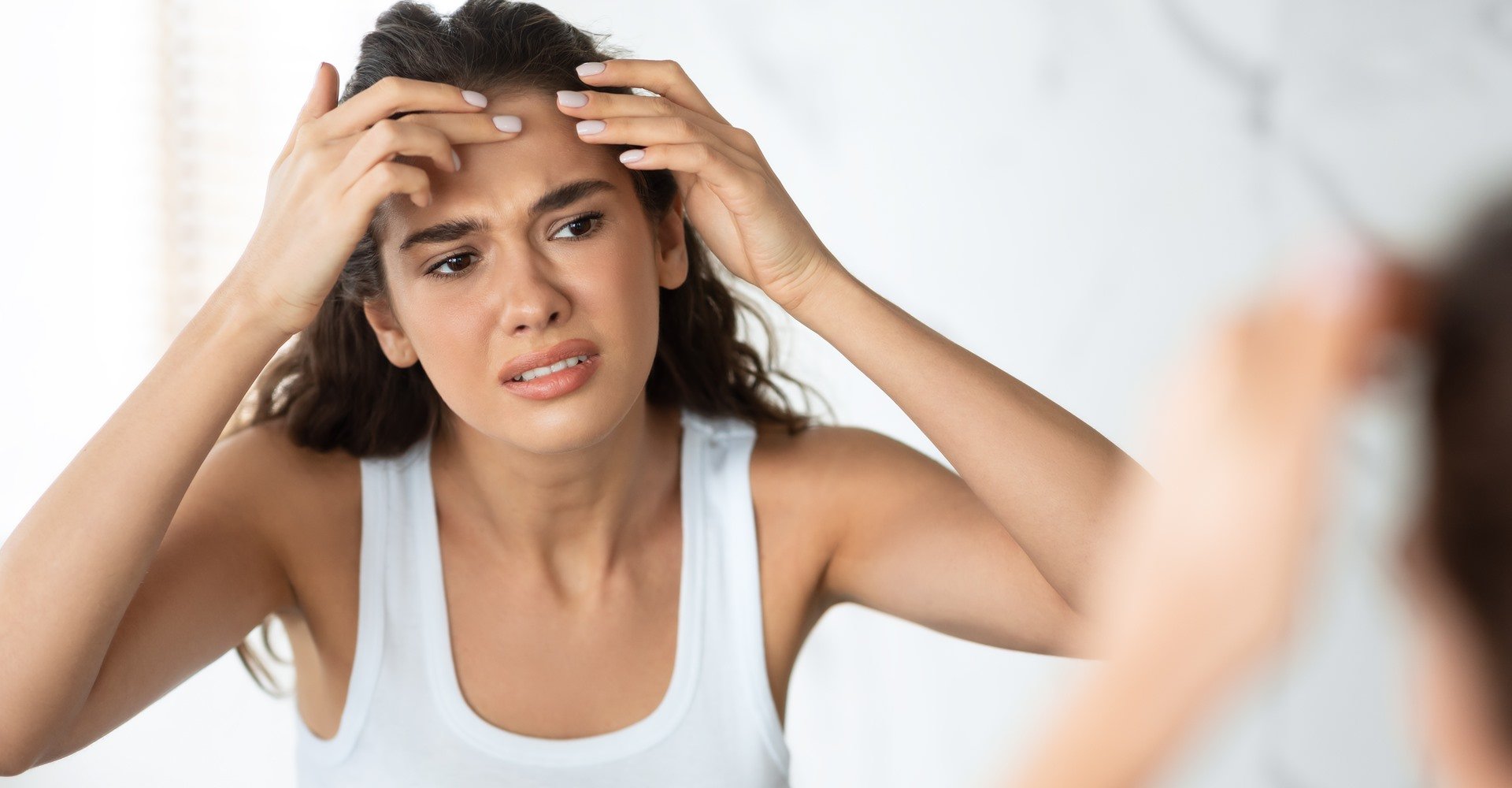 2712 Espinhaaposdepilacaoenormalsaibacomoincluircuidadoscomhidratacaoeprotecaosolarnaregiao