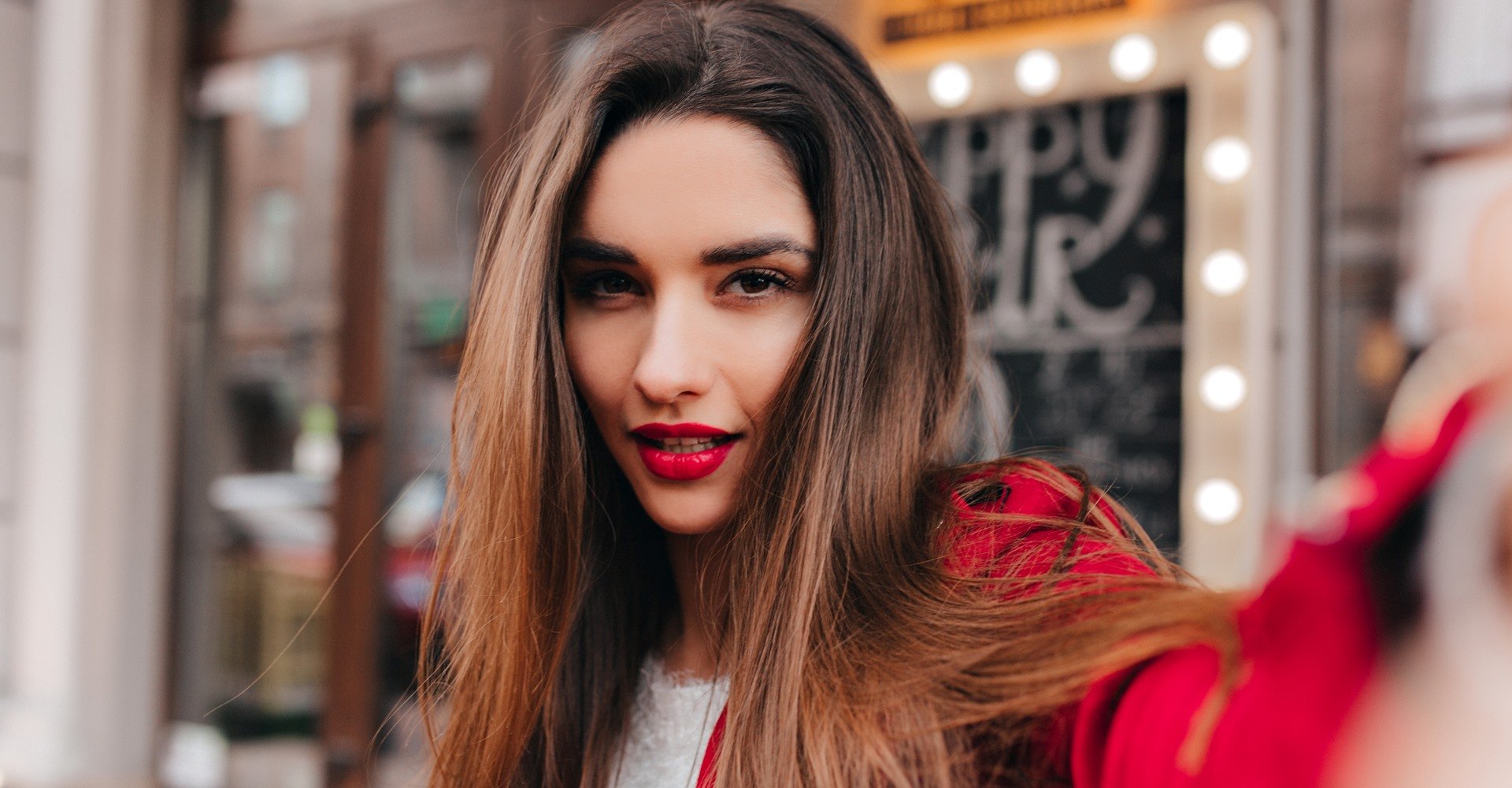 2735 Castanhocoldbrewetendenciaparaovisualdemorenailuminadaconfiraasfotoseanoteasdicasdamateria