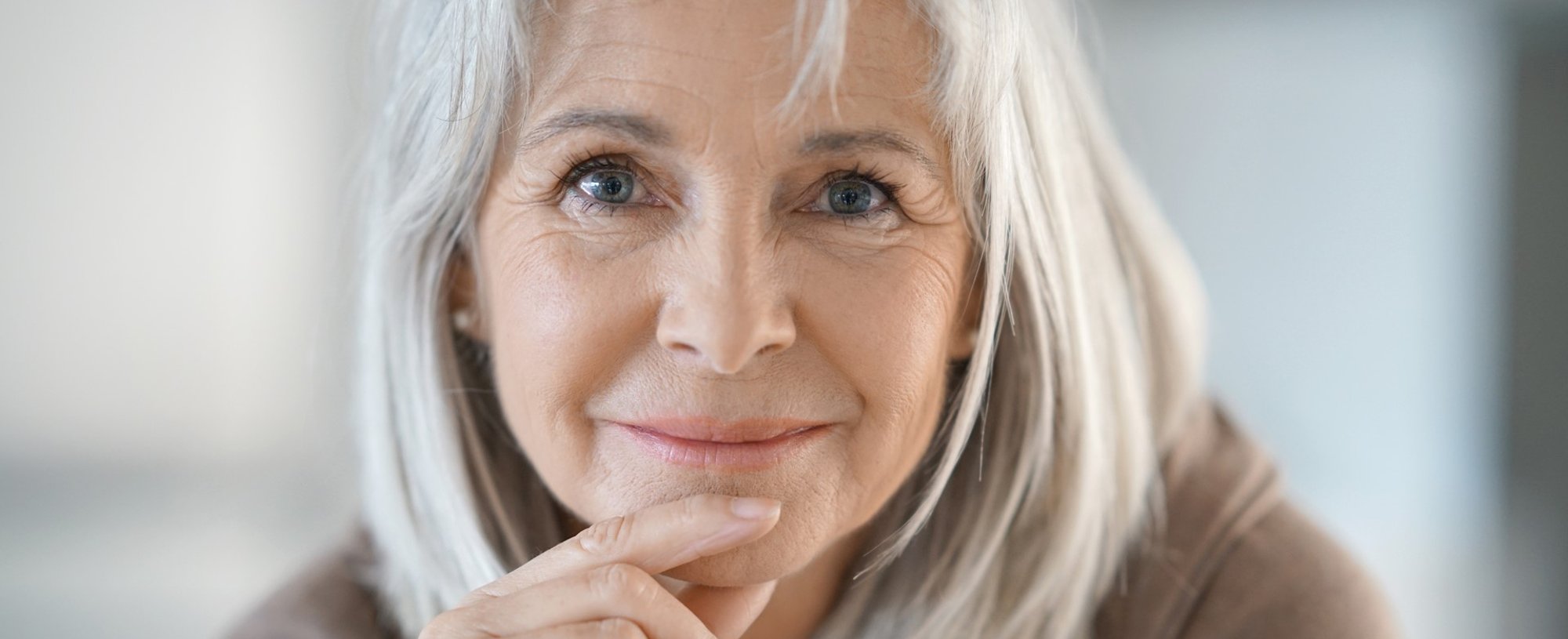 2859 Como Disfarcar Os Cabelos Brancos 5 Formas De Cobrir Os Fios