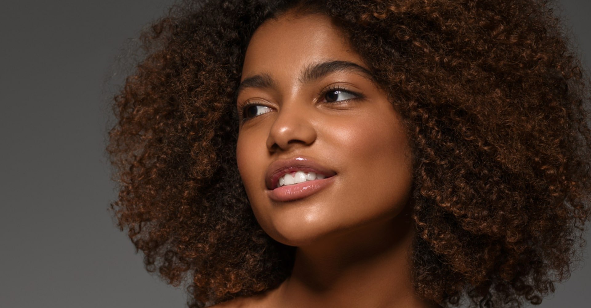 Morena iluminada: saiba sobre a técnica e confira inspirações