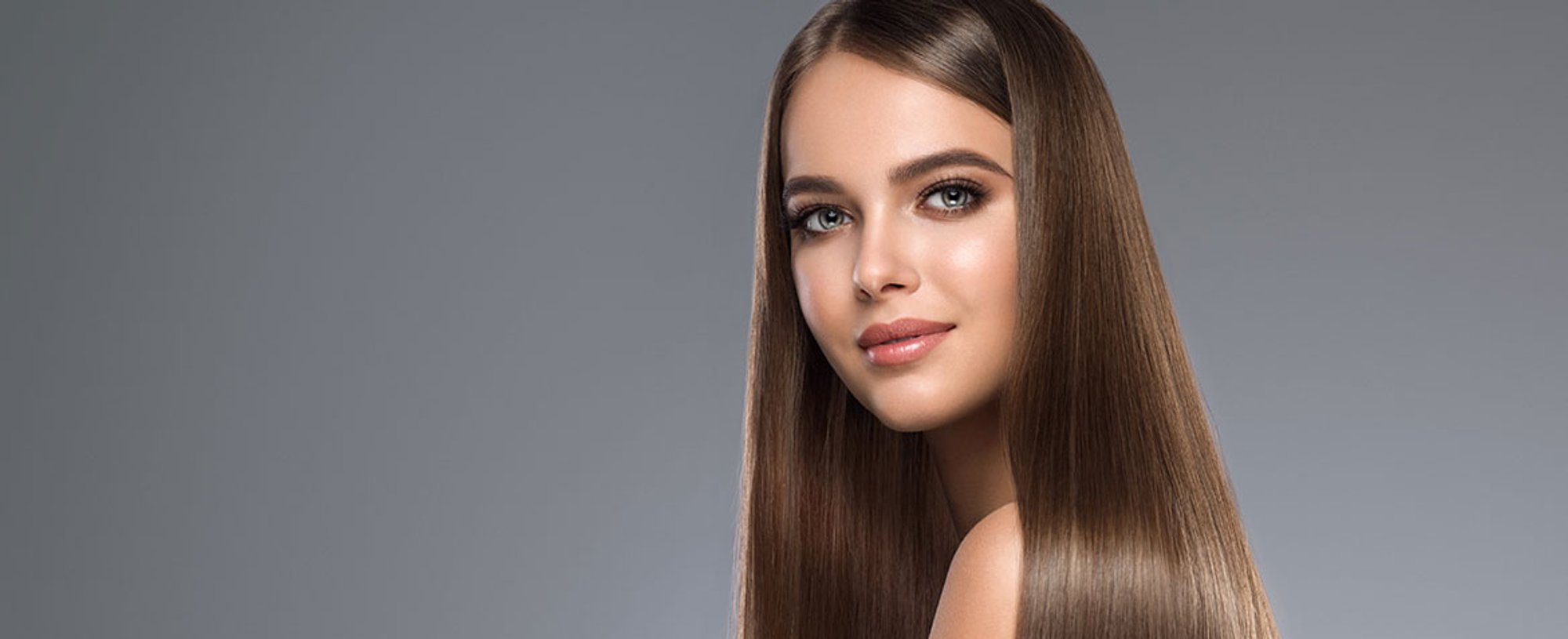 Modelo Com Cabelo Liso
