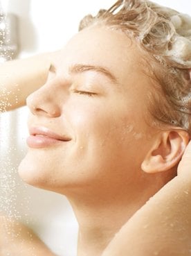 Entenda o que é o shampoo hidratante com ácido hialurônico