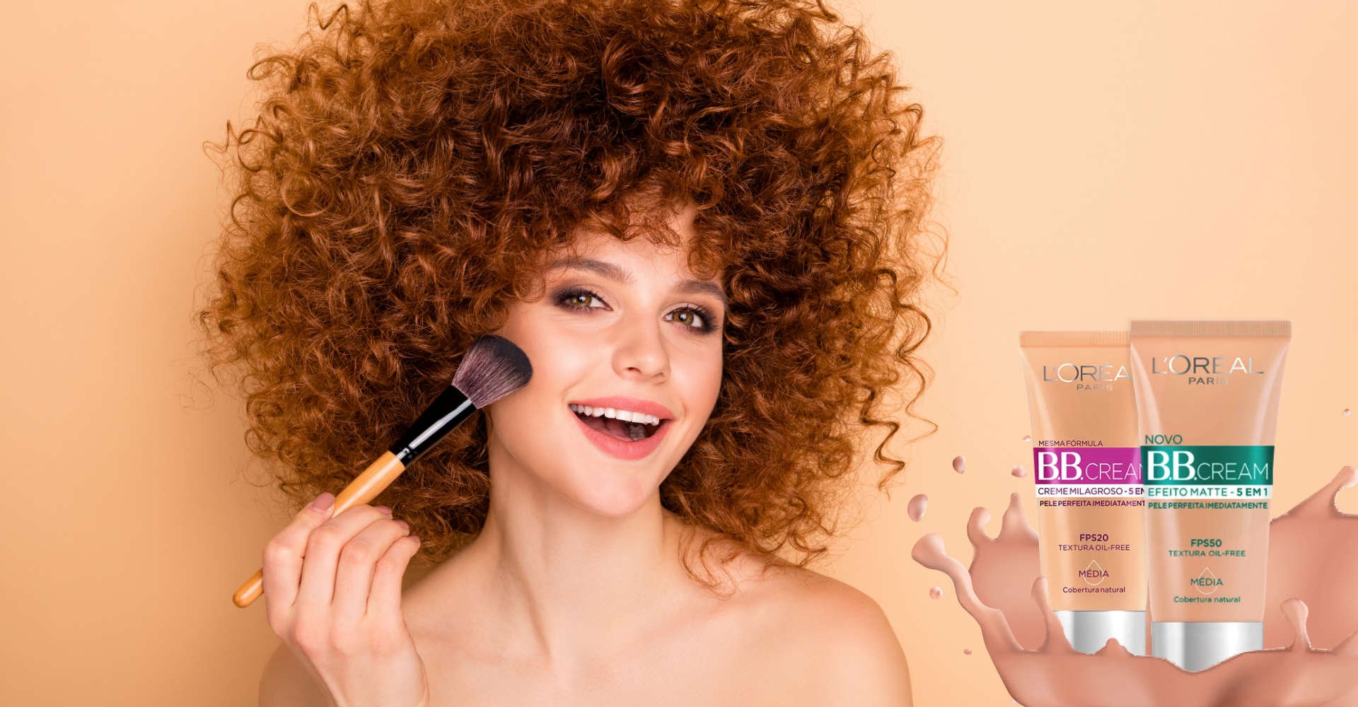 mulher passando base bb cream no rosto