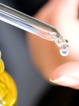 pingo de vitamina E para passar na pele