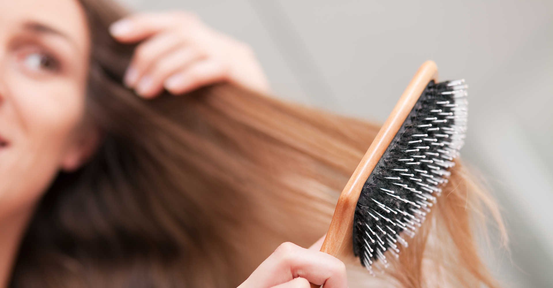 1302 O Melhor Tipo De Escova Para Desembaracar Os Cabelos Sem Quebrar Os Fios