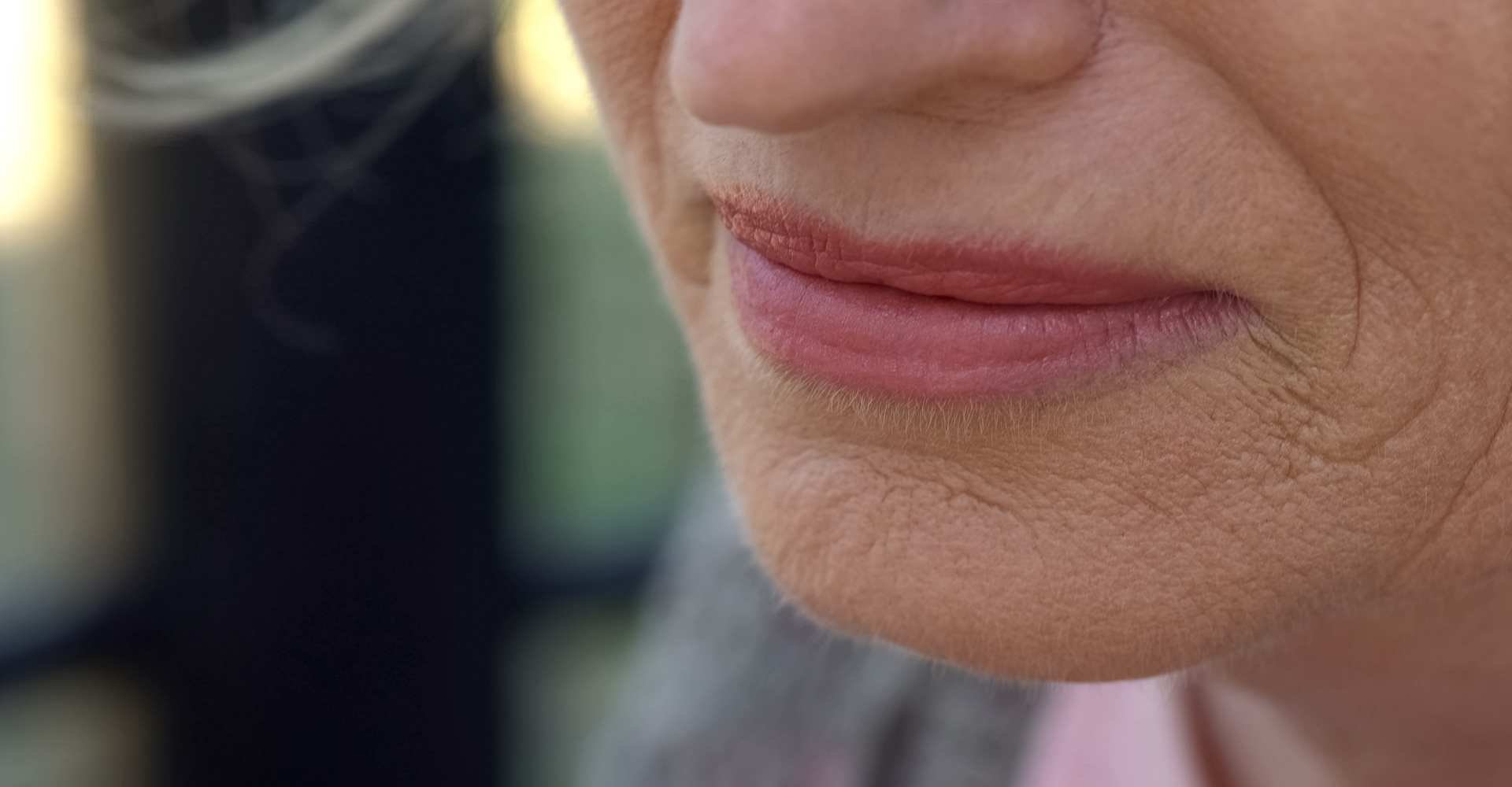Como acabar com as rugas ao redor da boca: confira as dicas para atenuar e  prevenir o envelhecimento precoce da área - L'Oréal Paris