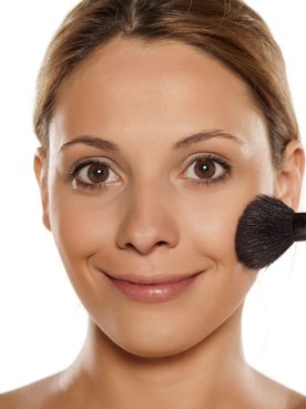 2699 Bb Cream L Oreal Paris Qual A Quantidade Ideal Para A Maquiagem Confira As Dicas Da Materia